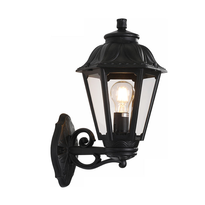 Classic Outdoor Wall Light