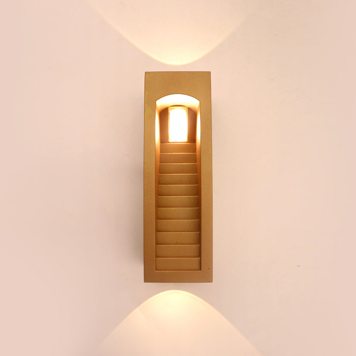 10W LED Outdoor Wall Light – IP54 Warm White