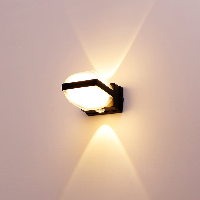 12W LED Outdoor Wall Light - Oval Design
