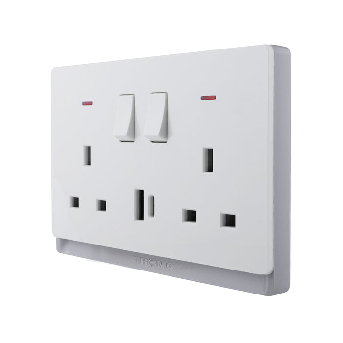 Double Socket with USB-A & Type-C – Ivory Finish
