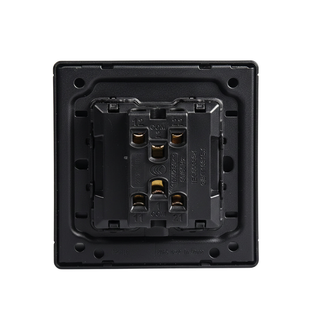 1 Gang Intermediate Switch – Black – Tronic Kenya