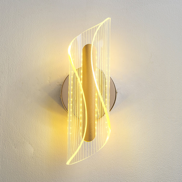 Golden Decorative Wall Light with Clear Acrylic Accent – 5W LED