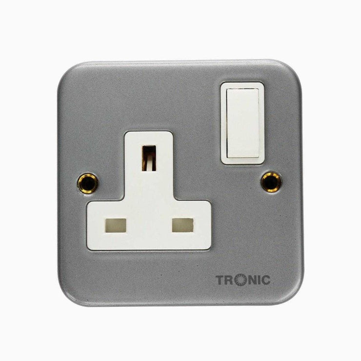 Single Metal Clad Socket 13Amps - Tronic Kenya 